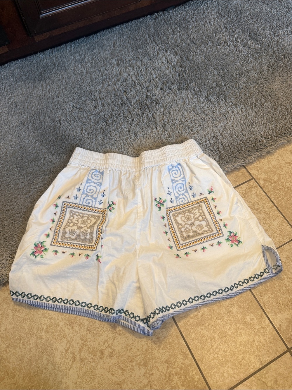Women’s White Embroidered Cotton Shorts